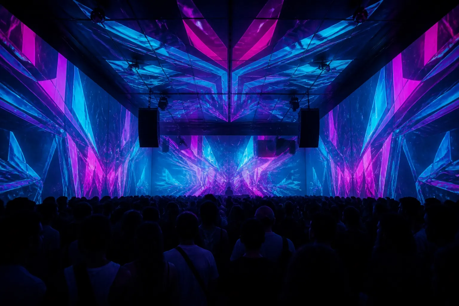 Mirinn Club — RCA Bangkok nightlife